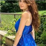 Laurenda in Scienze Infermieristiche con diploma al liceo Classico Massimo D'Azeglio impartisce lezioni di materie umanistiche per elementari,medie,liceo e matematica per le elementari